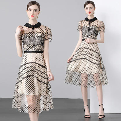 Vrouwen Jurk met Kraag en Beading Details