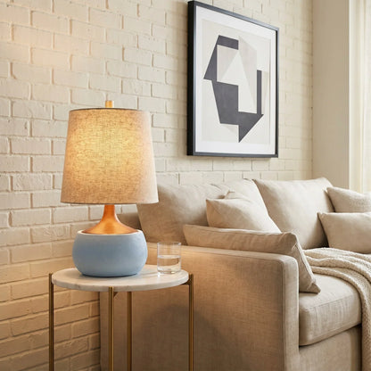 Tafellamp met Houten Voet, Linnen Kap en Cementlook Cilinder – Modern Design