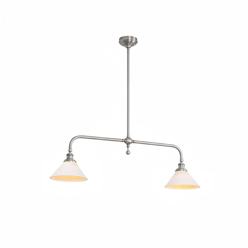 Luxe Design Hanglamp Met Witte Glazen Kappen Voor Eettafel En Keukeneiland In Messing Afwerking