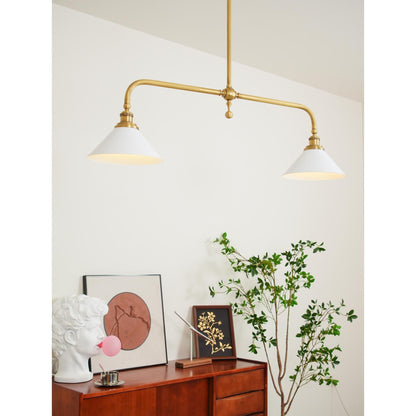 Luxe Design Hanglamp Met Witte Glazen Kappen Voor Eettafel En Keukeneiland In Messing Afwerking