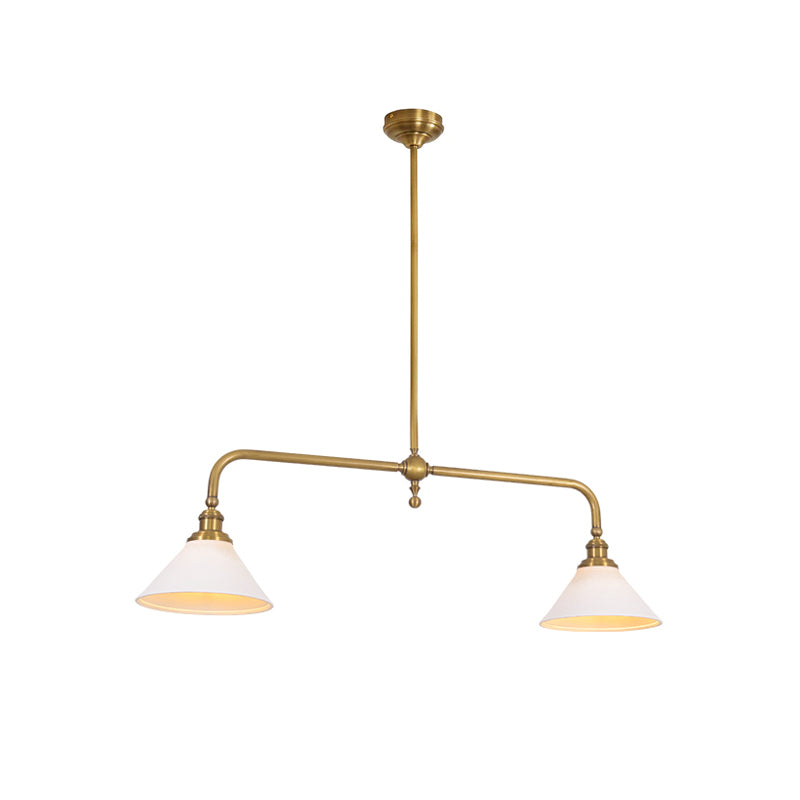 Luxe Design Hanglamp Met Witte Glazen Kappen Voor Eettafel En Keukeneiland In Messing Afwerking