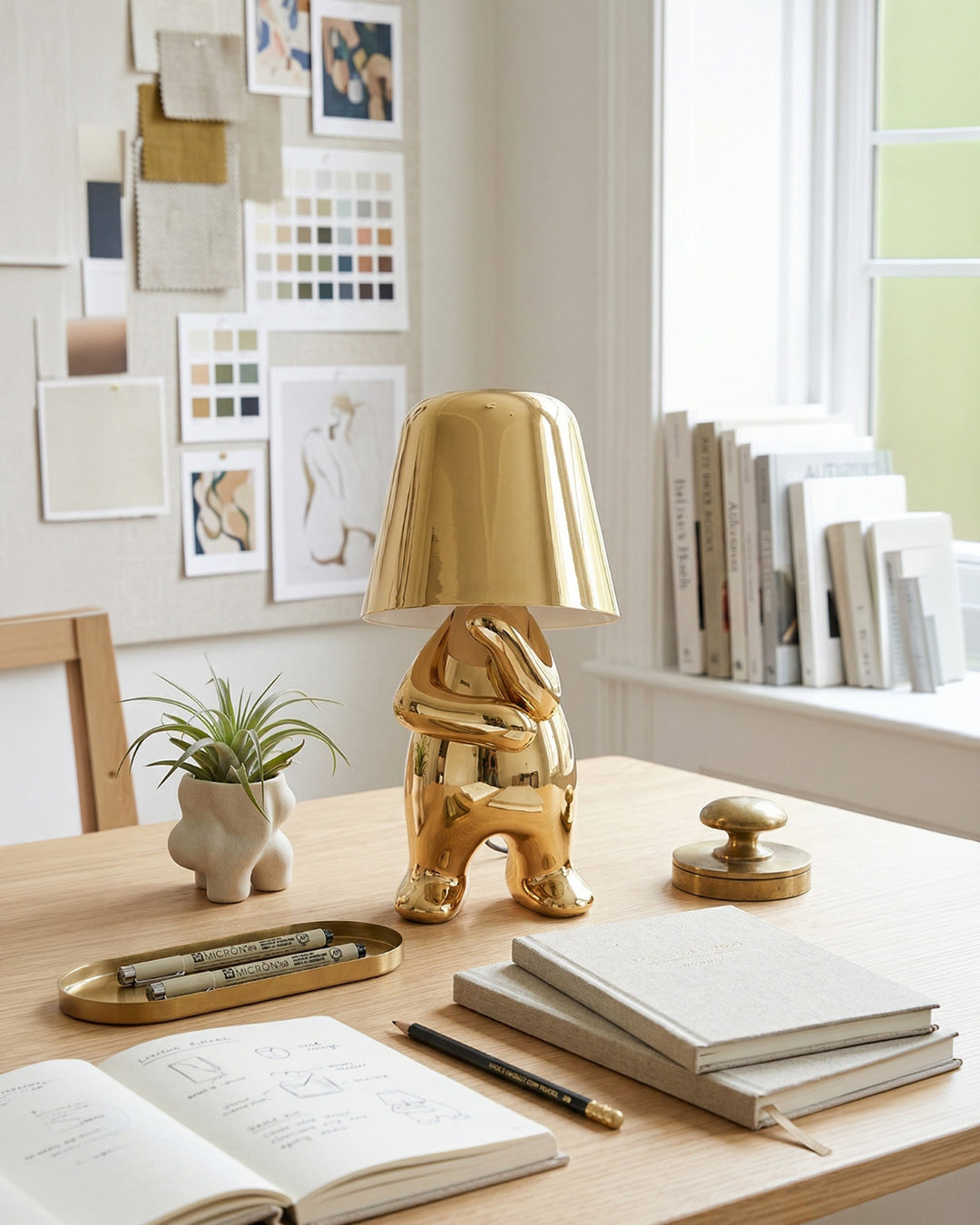 Metalen Tafellamp Sculptuur Figuur Sfeerlicht Touch Dimbaar LED Nachtlampje Goud Zilver Modern Design Decoratief