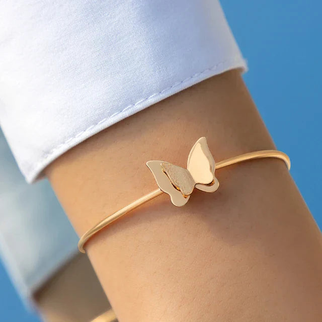 Goudkleurige Dames Armband met Kruis Verstelbaar