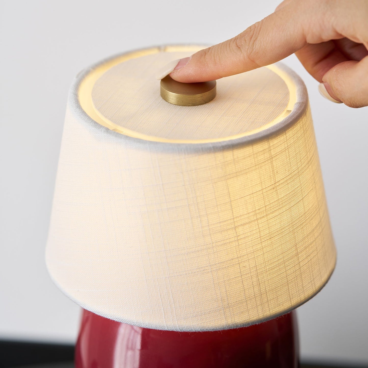 Draagbare Tafellamp met Geïntegreerde Batterij 240 lm Warm Wit 3000K Keramiek Linnen Kap Touch-Bediening