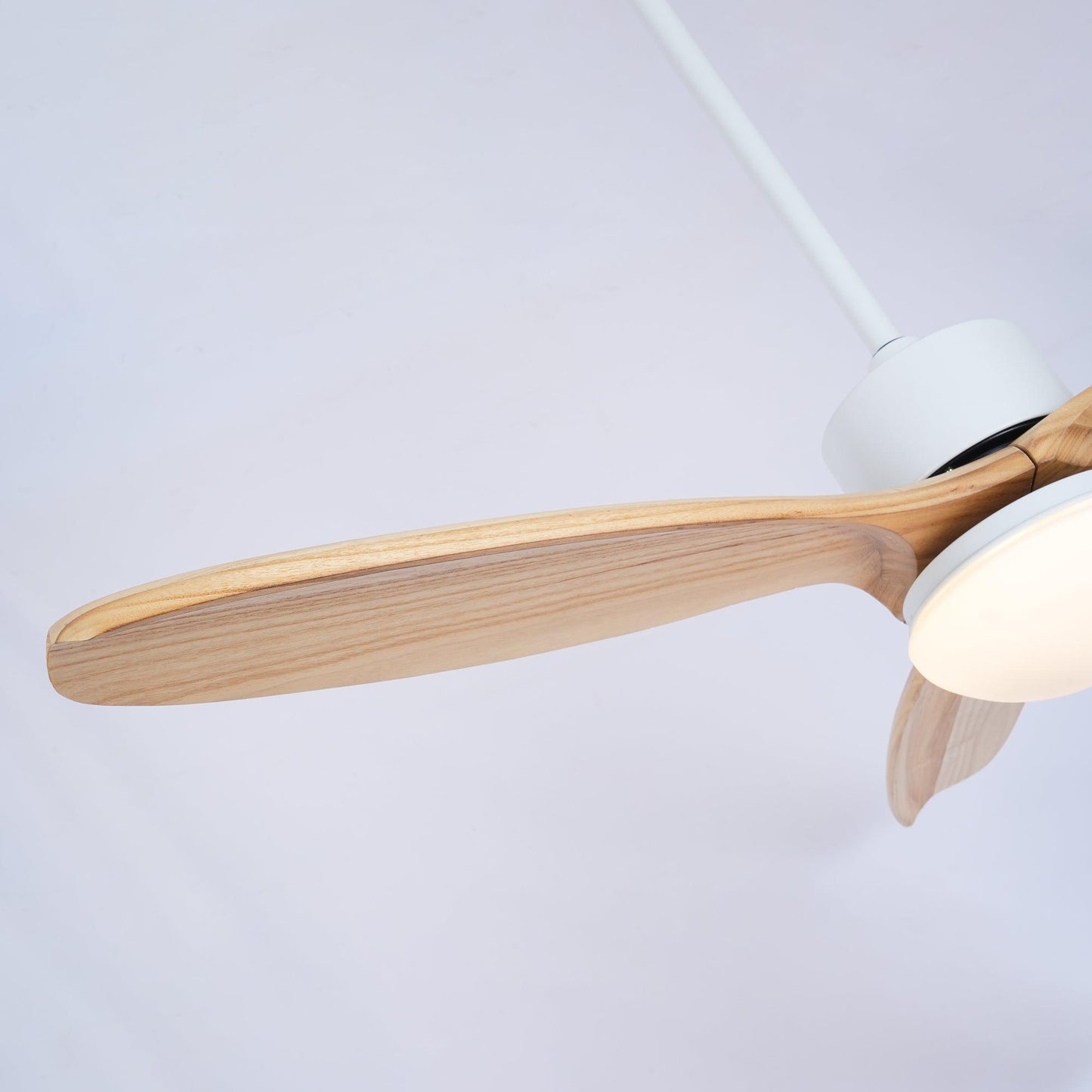 Scandinavische Plafondventilator met Verlichting Elegance Naturel – Vierkanten Houten Bladen met LED-Lamp & Afstandsbediening
