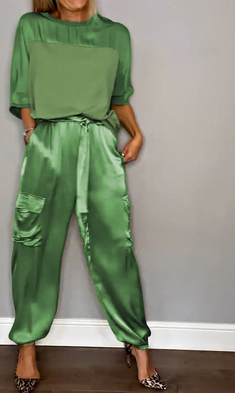 Elegante Raso Set
