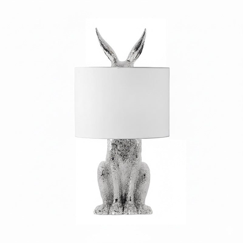 Hazenbeeldje Tafellamp met Stoffen Kap | Modern Design | Kunsthars | Charmante Decoratieve Verlichting