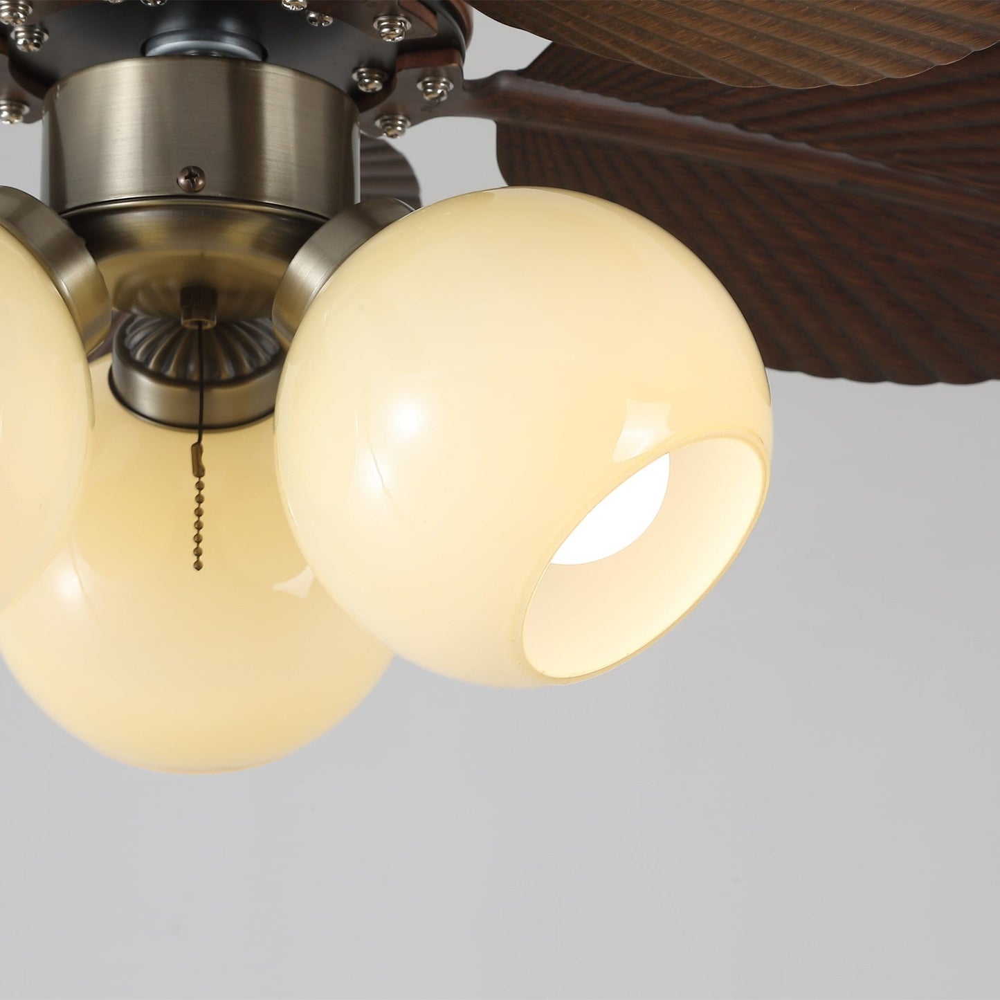 Plafondventilator met Verlichting Eikenfinish ø80cm Dimbaar Afstandsbediening 6 Snelheden Interieur Moderne Ventilator met Verlichtingskap Beige