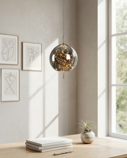 Glazen hanglamp LIV met rookachtige afwerking en warm wit licht – scandinavisch design met handafgewerkt glas – 3 maten beschikbaar