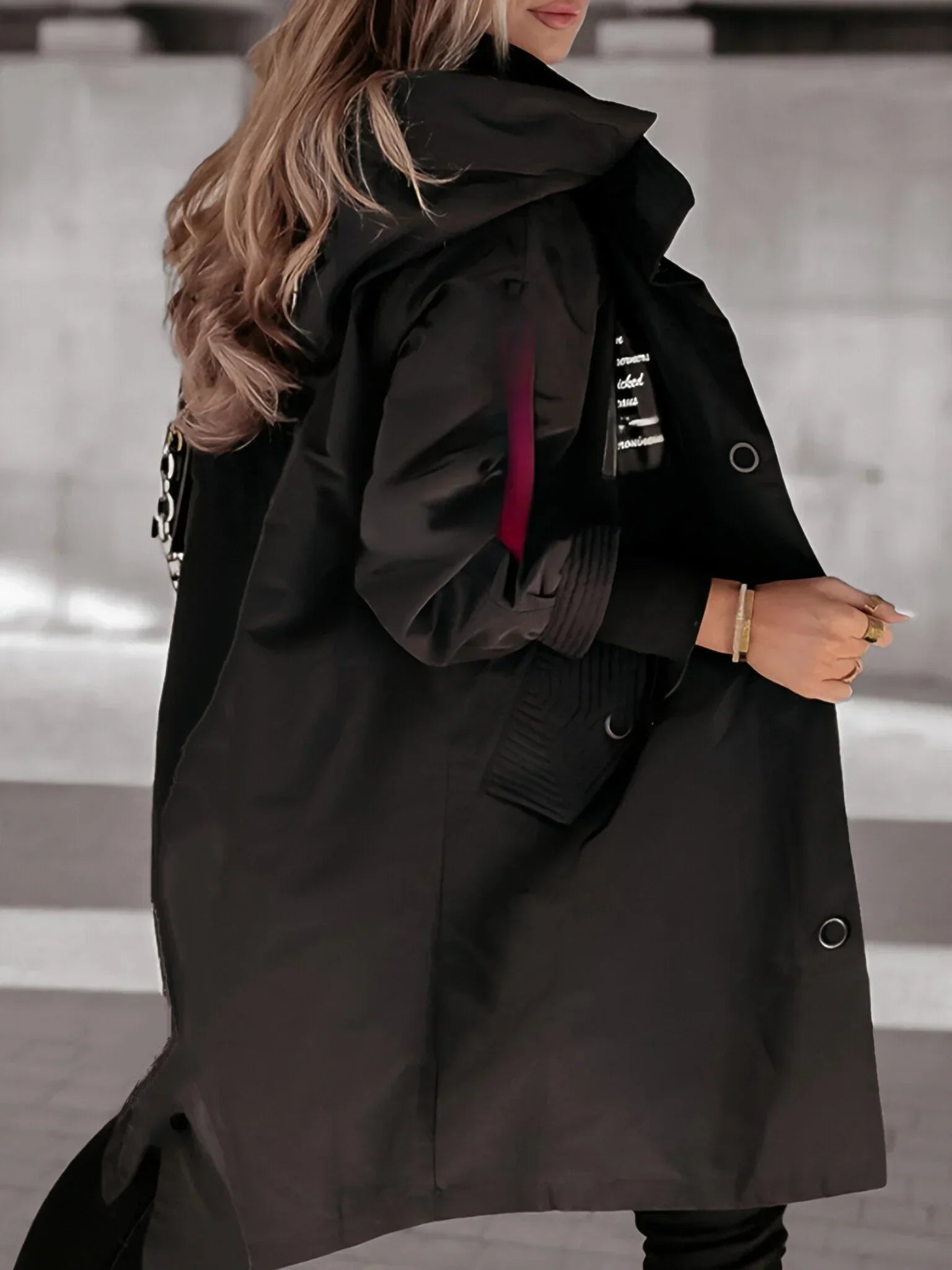 Veliora | Elegante giacca con cappuccio da donna 1