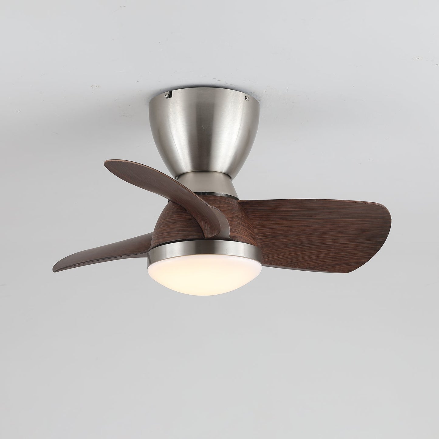 Plafondventilator met Verlichting Elora in Messing en Hout — Minimalistische Ventilator met LED Afstandsbediening