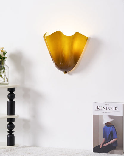 Design Wandlamp van Handgeblazen Glas – Sculpturale Wandverlichting voor Modern Interieur