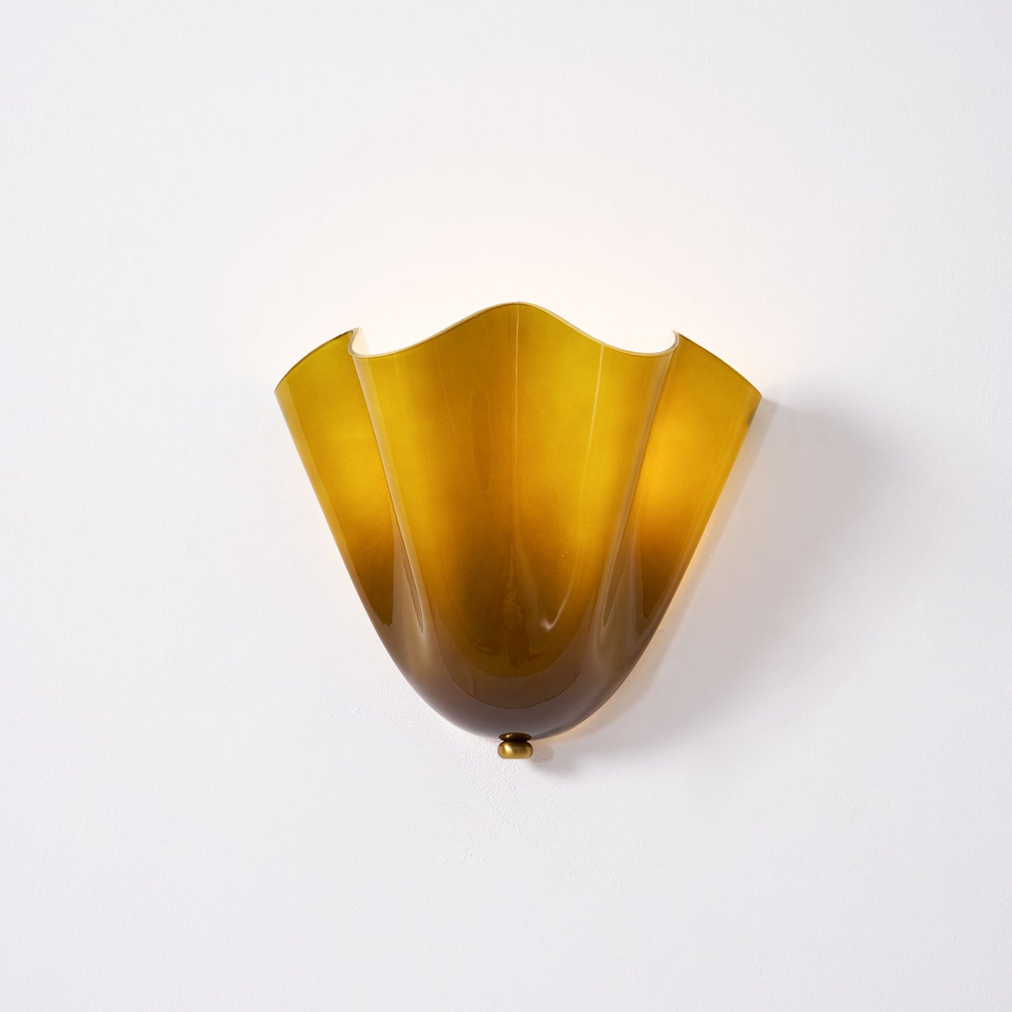 Design Wandlamp van Handgeblazen Glas – Sculpturale Wandverlichting voor Modern Interieur