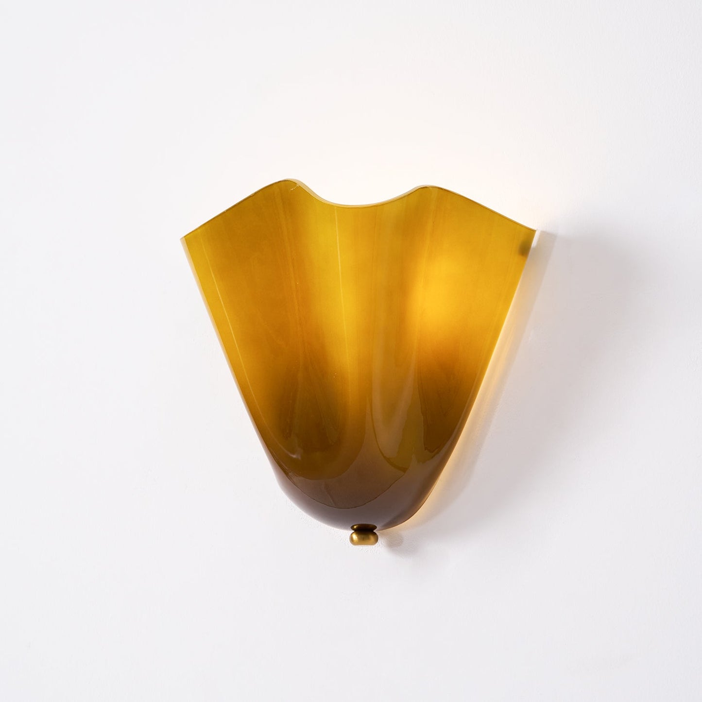 Design Wandlamp van Handgeblazen Glas – Sculpturale Wandverlichting voor Modern Interieur