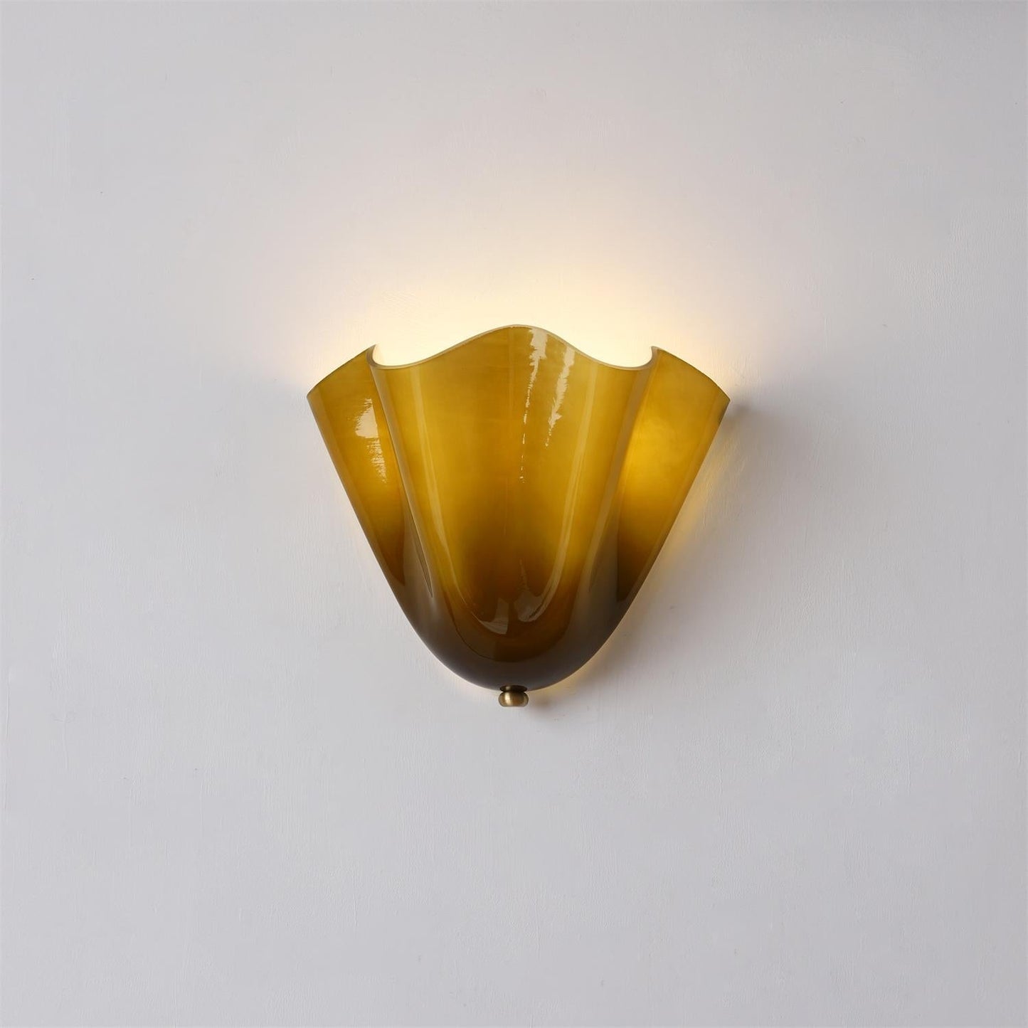 Design Wandlamp van Handgeblazen Glas – Sculpturale Wandverlichting voor Modern Interieur