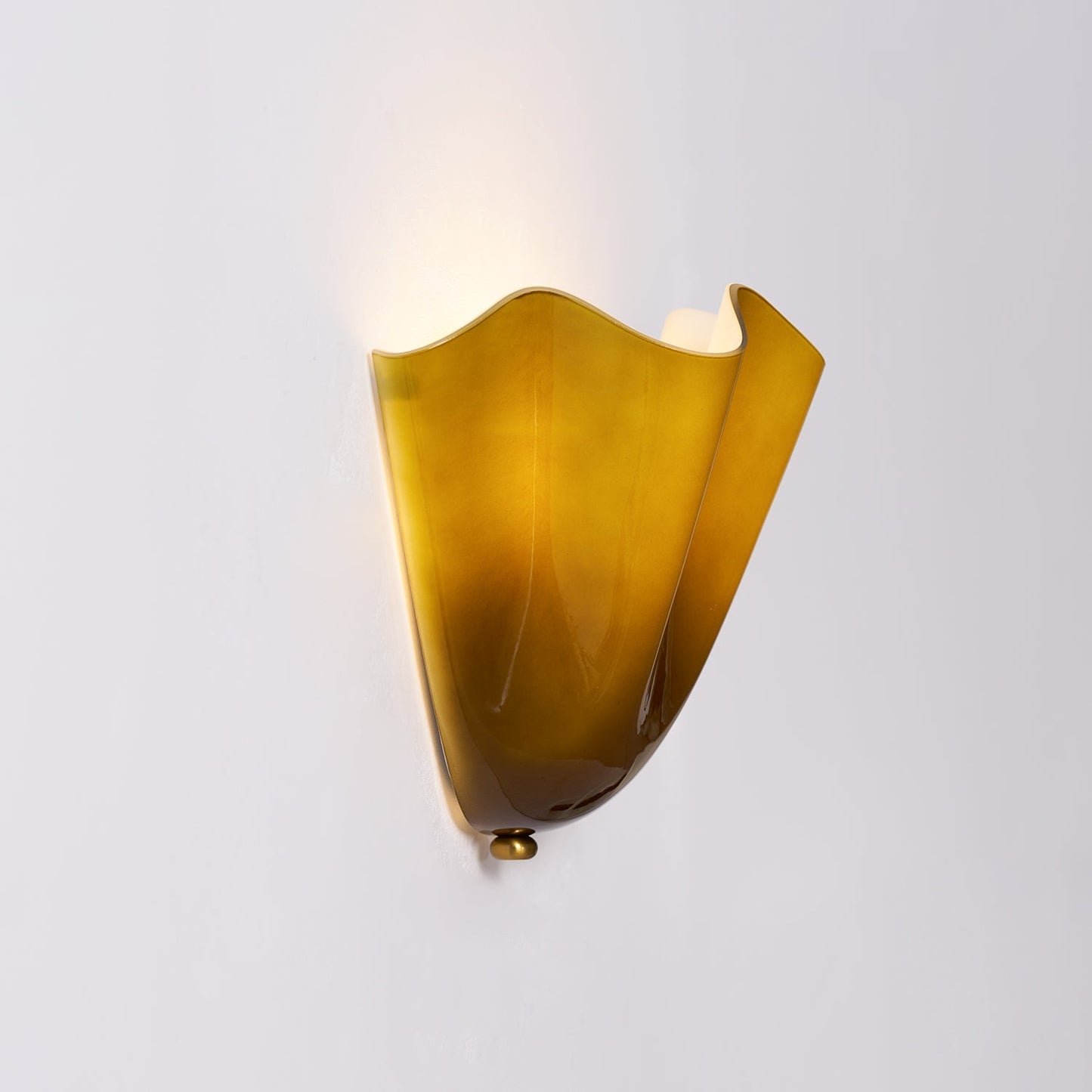 Design Wandlamp van Handgeblazen Glas – Sculpturale Wandverlichting voor Modern Interieur