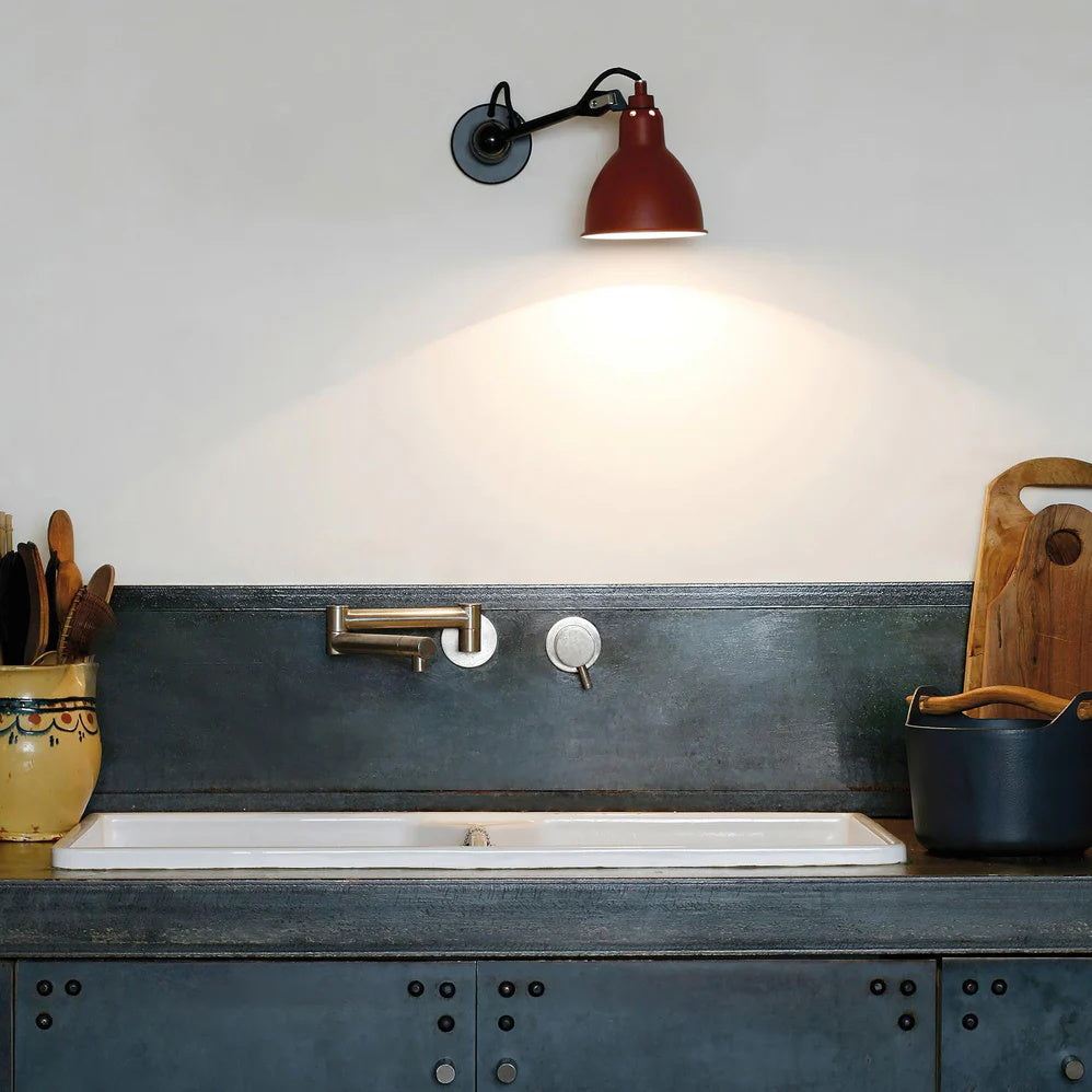 Verstelbare Wandlamp Zwart Mat 15cm Breedte Met Scharnierende Arm Voor Leeshoek Kantoor Werklamp Modern Design