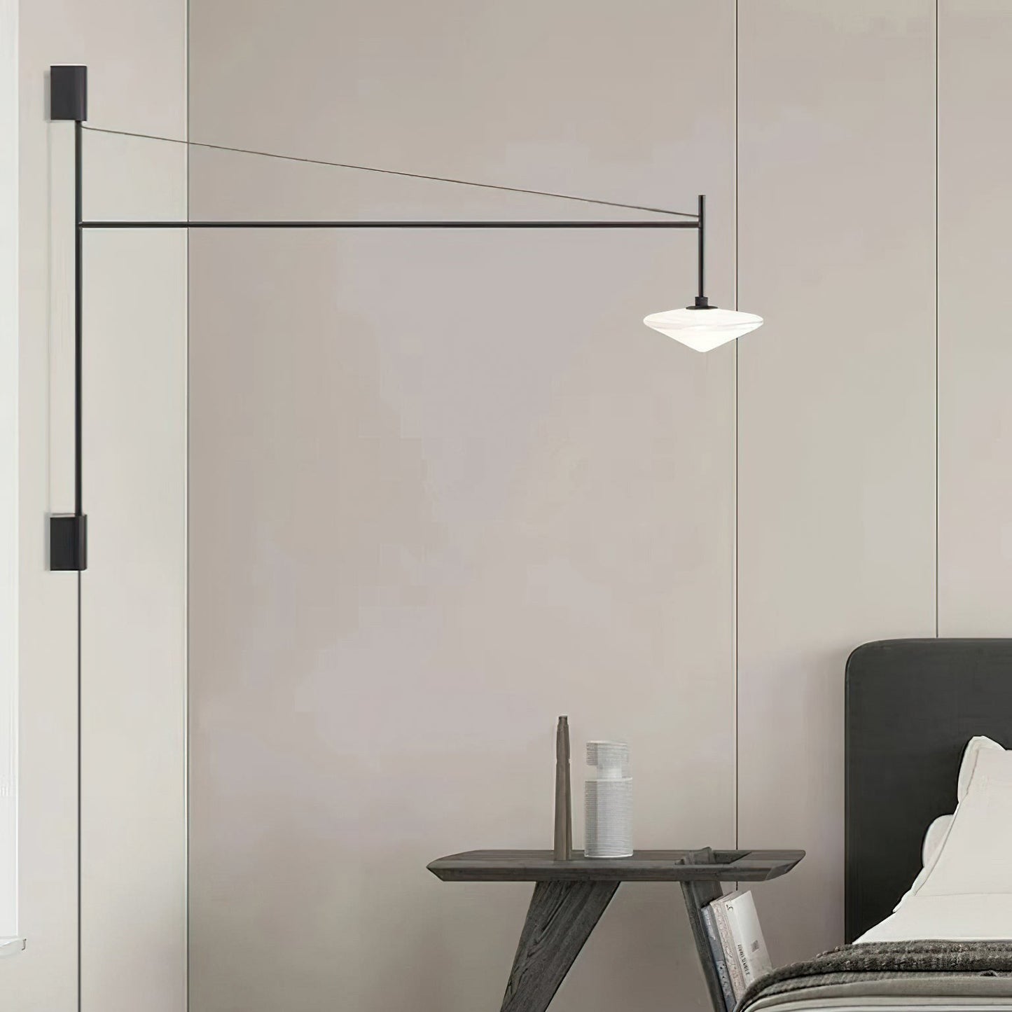 Verstelbare Wandlamp met Zwenkarm | Mondgeblazen Glazen Kap | Stekkermodel