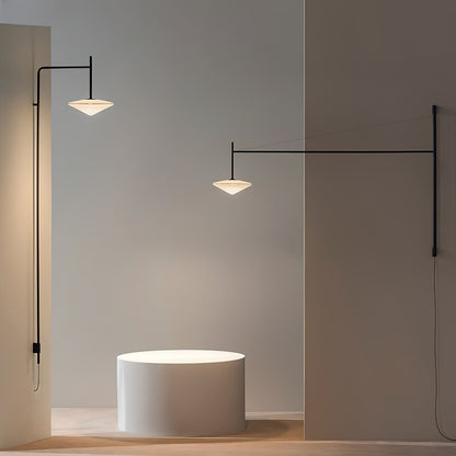 Verstelbare Wandlamp met Zwenkarm | Mondgeblazen Glazen Kap | Stekkermodel