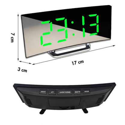 Digitale LED Wekker met Gebogen Display – Automatische Lichtregeling & Groot Scherm