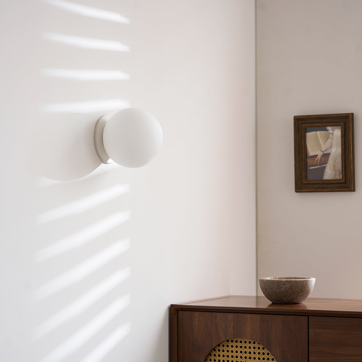 Glazen Wandlamp met Gouden of Zilveren Fitting – Modern Design voor Slaapkamer en Woonkamer