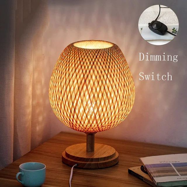 Rustieke Bamboe Tafellamp met Handgemaakte Houten Voet – Vintage Sfeerverlichting voor Woonkamer, Slaapkamer en Bureau