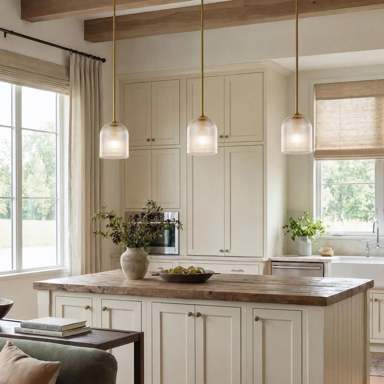 Geribbelde Glazen Hanglamp met Koperen Finish – Landelijke Stijl Verlichting