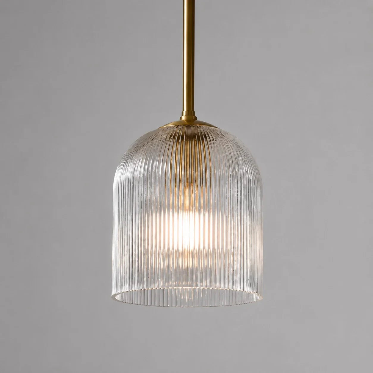 Geribbelde Glazen Hanglamp met Koperen Finish – Landelijke Stijl Verlichting