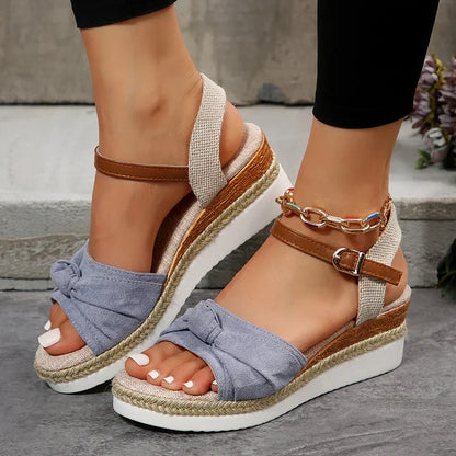 Vrouwelijke Gladiator Sandalen met Hak