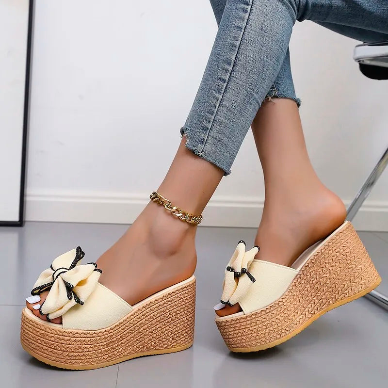 Vlinder Wedges Schoenen met Hoge Hak en Elegant Design