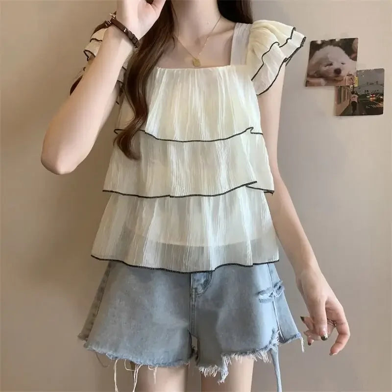 Vrouwelijke Blouse met Ruches en Vierkante Kraag