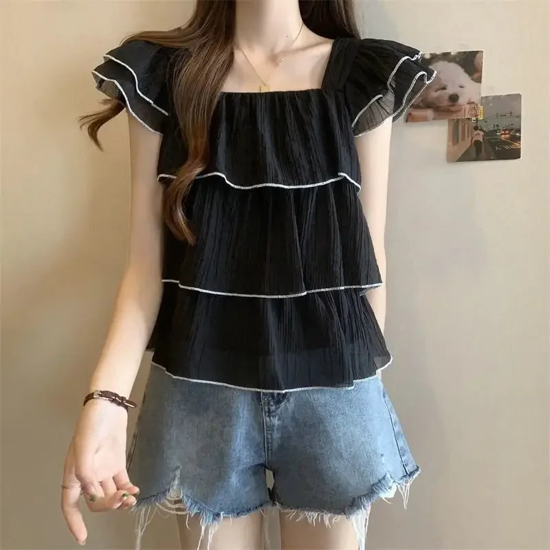 Vrouwelijke Blouse met Ruches en Vierkante Kraag