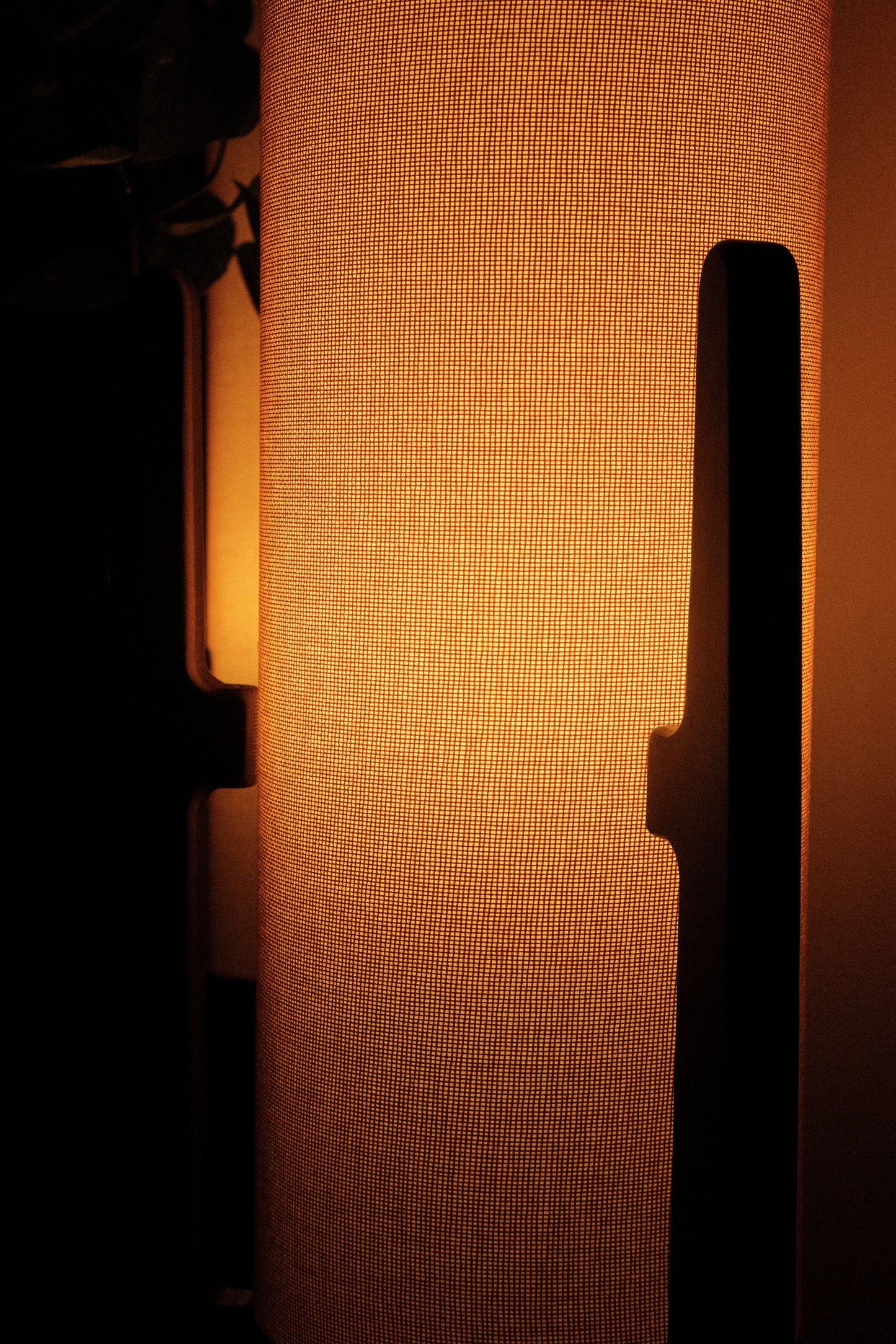 Zen Staande Lamp Met Linnen Kap En Natuurlijk Houten Frame