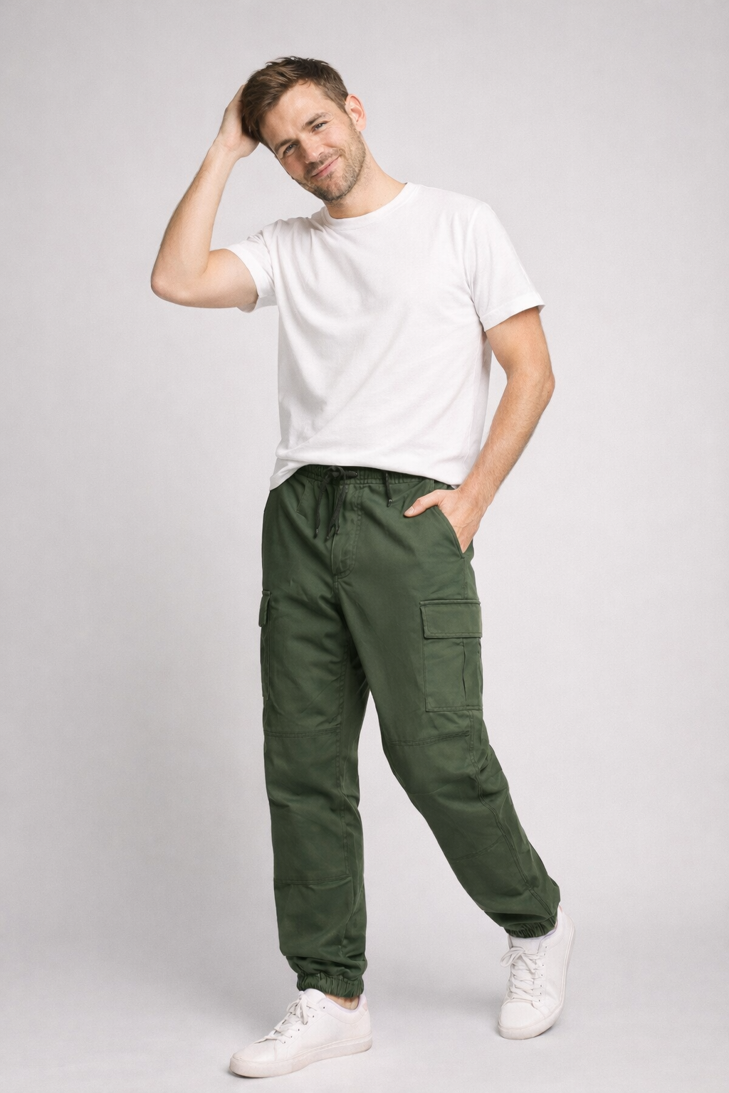 Werner | Moderne cargo joggingbroek voor heren 1
