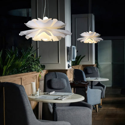 Lotus Hanglamp Wit Acryl Bloemblaadjes Nordic Design Modern Interieur Eettafel Woonkamer Scandinavisch Minimalistisch