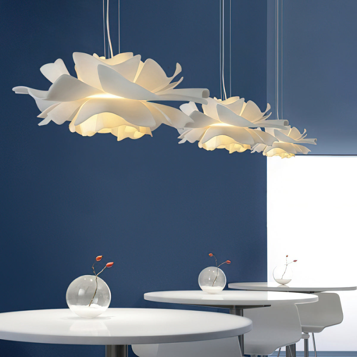 Lotus Hanglamp Wit Acryl Bloemblaadjes Nordic Design Modern Interieur Eettafel Woonkamer Scandinavisch Minimalistisch