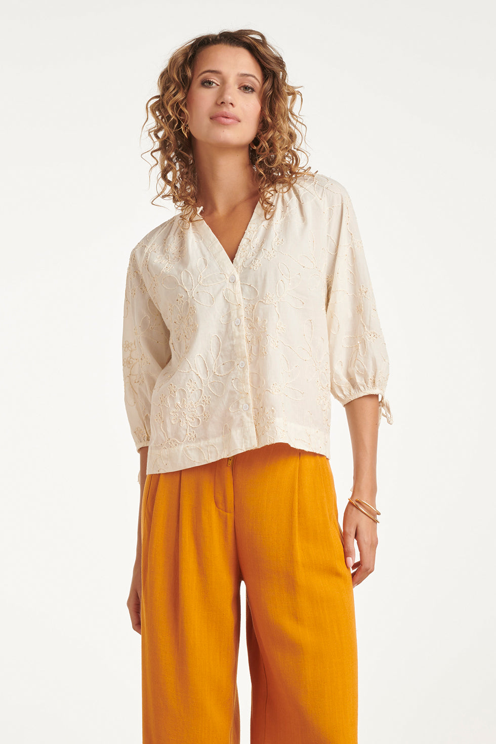 Vrouwen Blouse Geborduurd Luchtig Zomermodel - StudioMarella