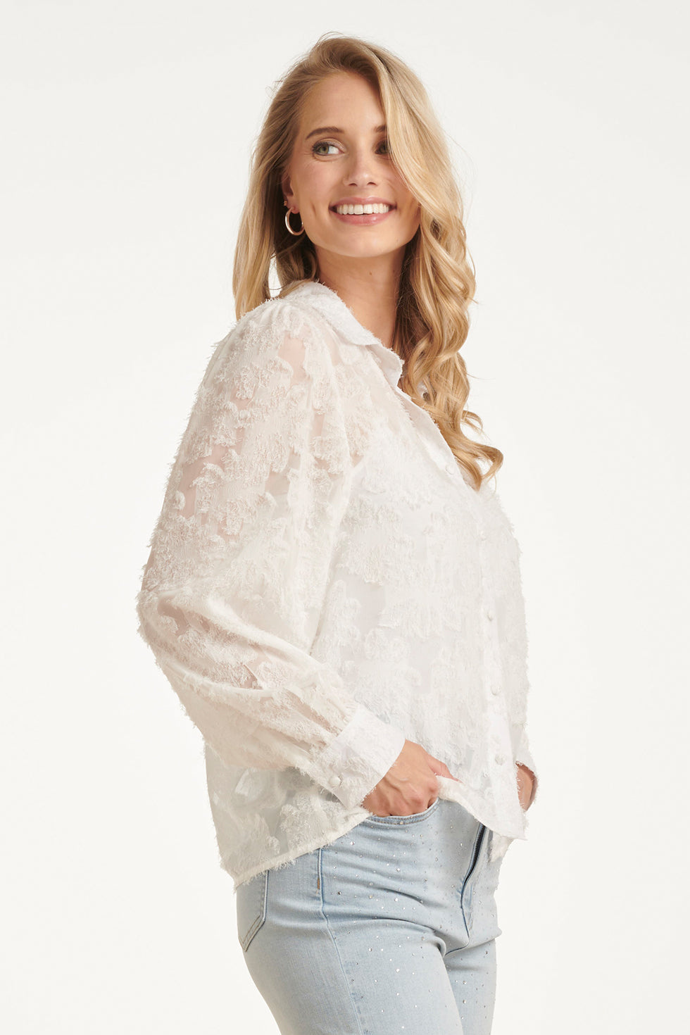 Witte Blouse Met Reliëfprint | Blouse Dames 3