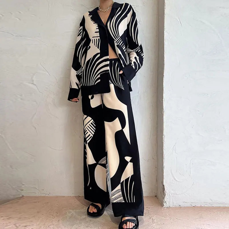 Vrouwelijke Top met Lange Mouwen en Comfortabele Broek → Vrouwelijke Top Lange Mouwen Combinatie Broek - StudioMarella