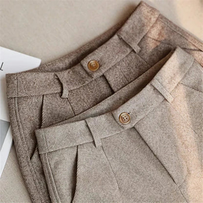 Hoge Zwart Wolbroek voor Vrouw Elegante Snit