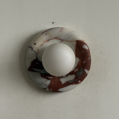 Ronde Design Wandlamp Met Marmeren Achterplaat En Glazen Bol Voor Hal En Slaapkamer