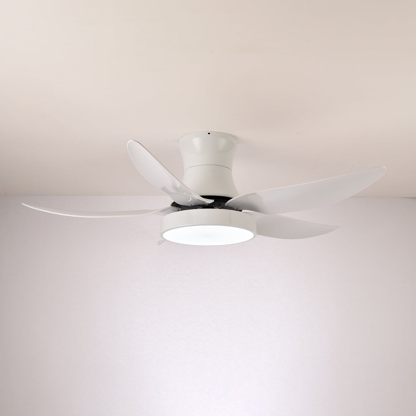 Plafondventilator met Verlichting 132cm Modern Zwart Metaal Kunststof LED 24W Verstelbaar 6 Snelheden