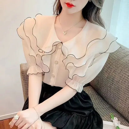 Vrouwelijke Blouse met Peter Pan Kraag en Ruches Luchtige Chiffon Stof