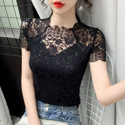 Vrouwelijke Mesh T-shirt Zomerse Glamour Look