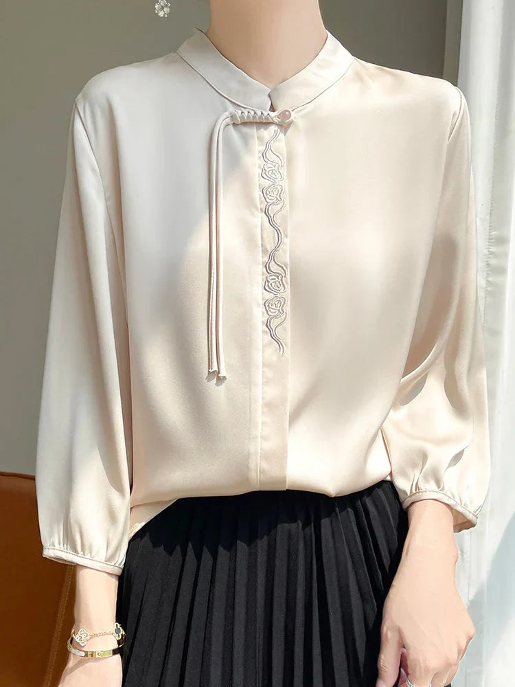 Zijden Blouse Met Glanzende Topaz Kleur Elegante Zomerstijl