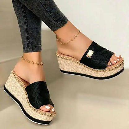 Vrouwen Slippers Zacht en Warm Sleehak Model