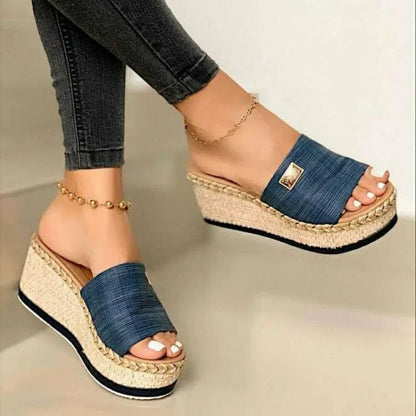 Vrouwen Slippers Zacht en Warm Sleehak Model