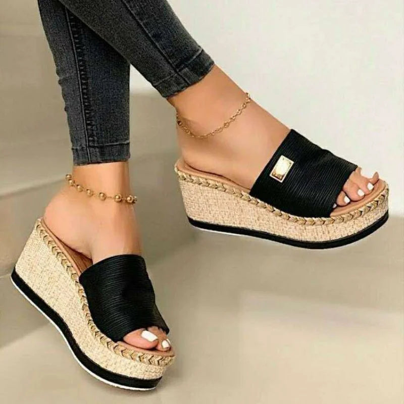 Vrouwen Slippers Zacht en Warm Sleehak Model