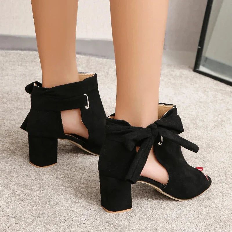 Elegante Hakken Arianna