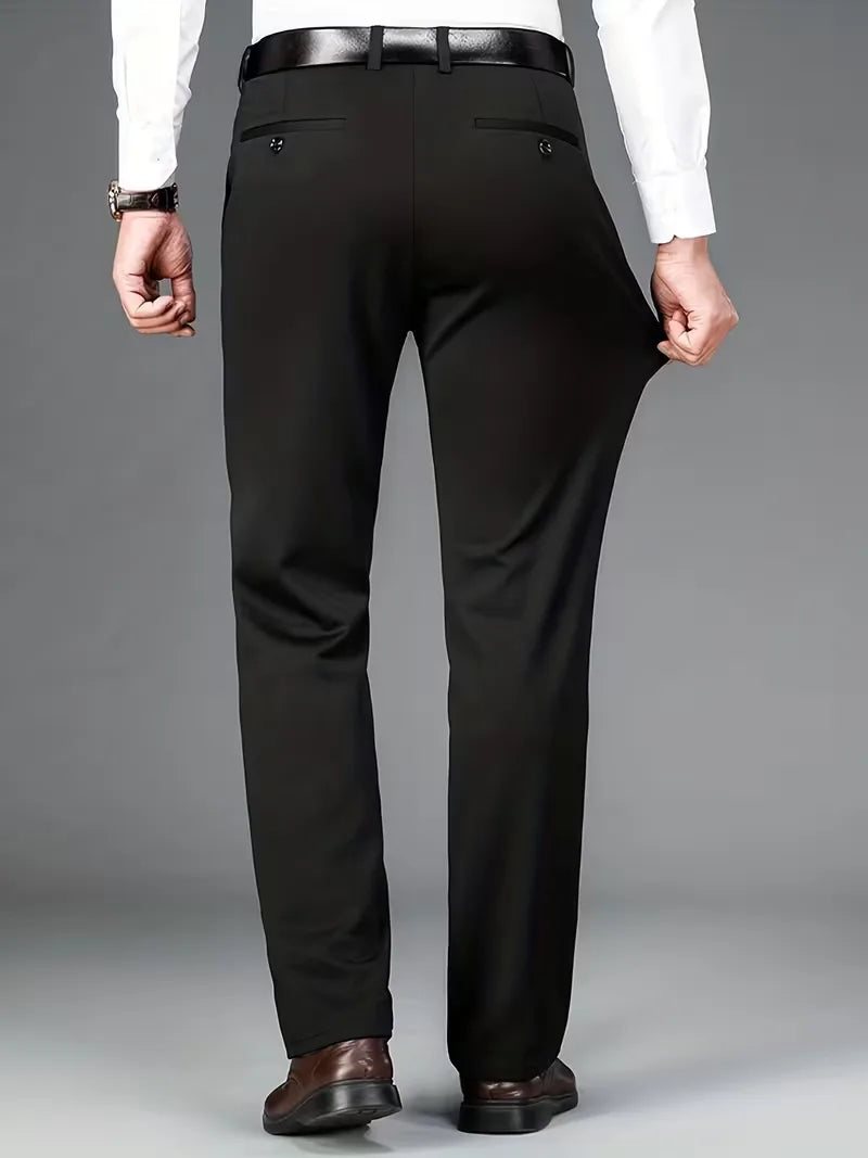 Zwarte zakelijke broek met rechte pijpen